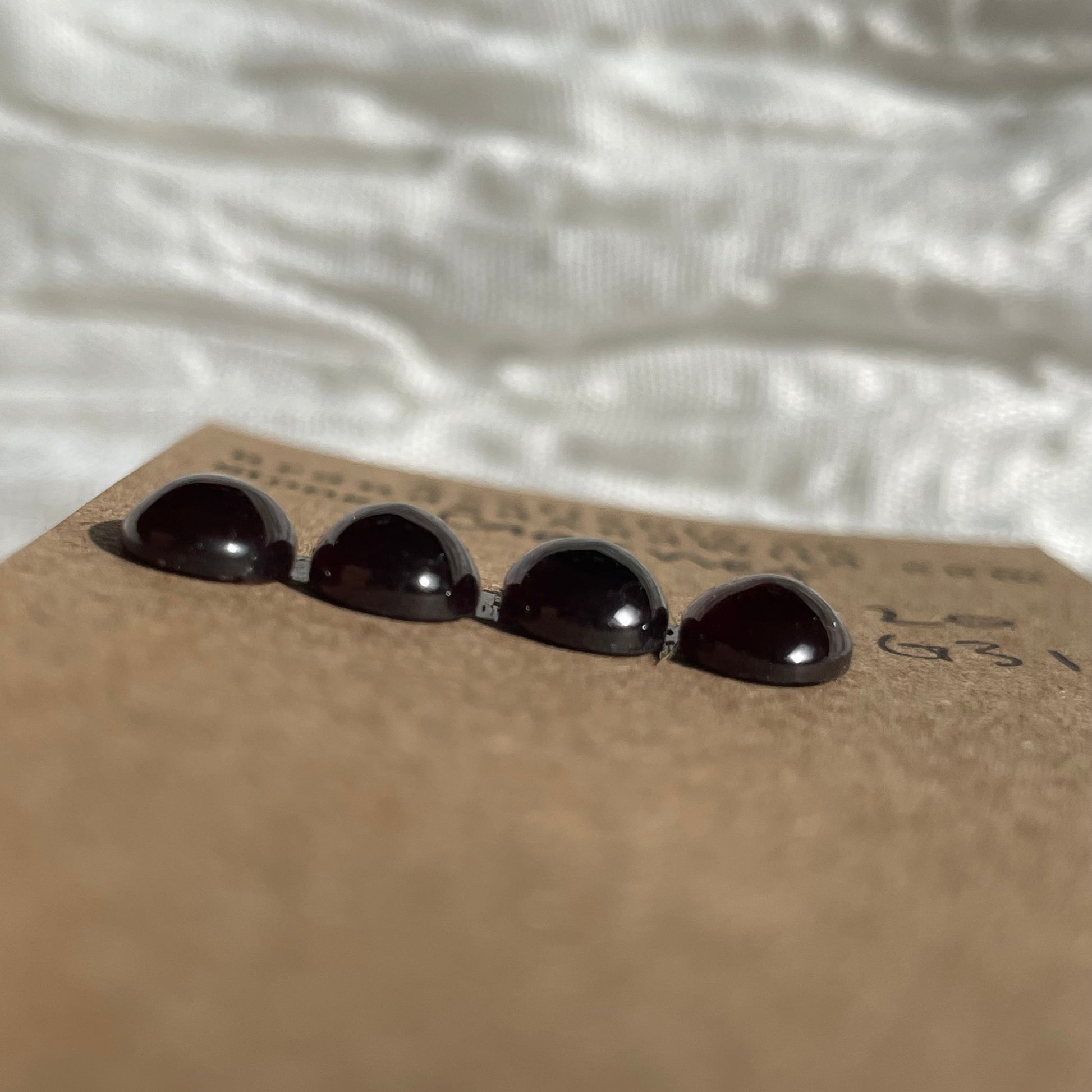 Garnet Cabochon - G31 16CF8743-8D09-45CD-9554-96DF9E6F2028 Brandedandwild.com