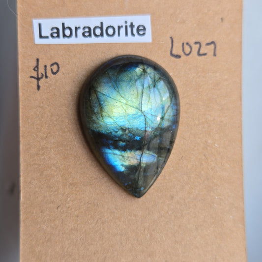 Labradorite Cabochon - L027