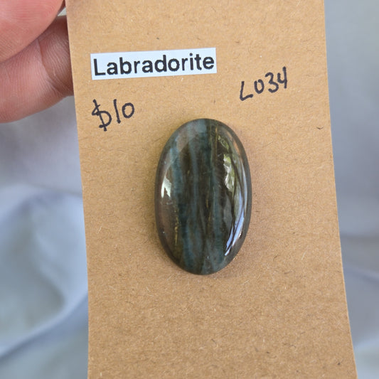 Labradorite Cabochon - L034