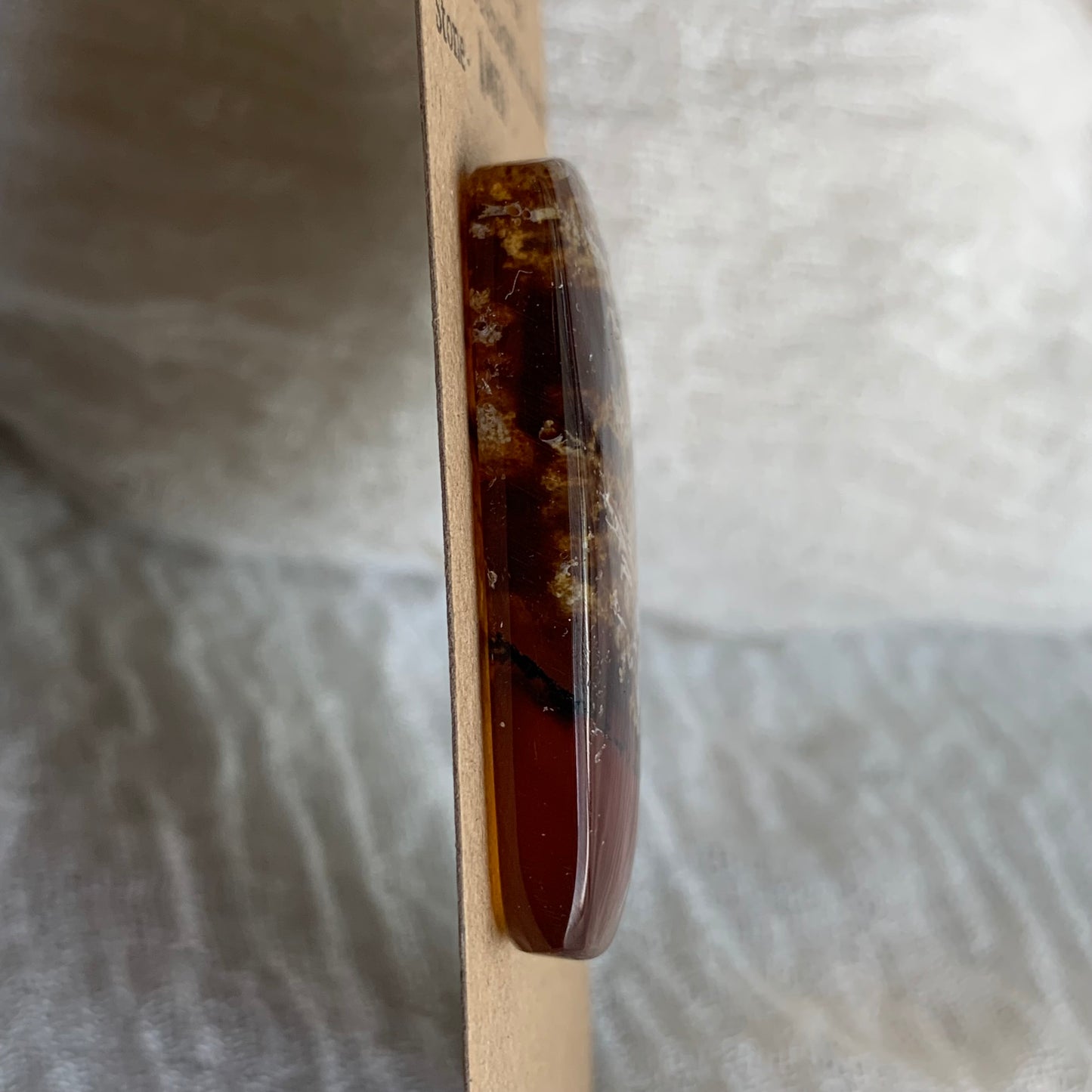 Amber Cabochon AM30