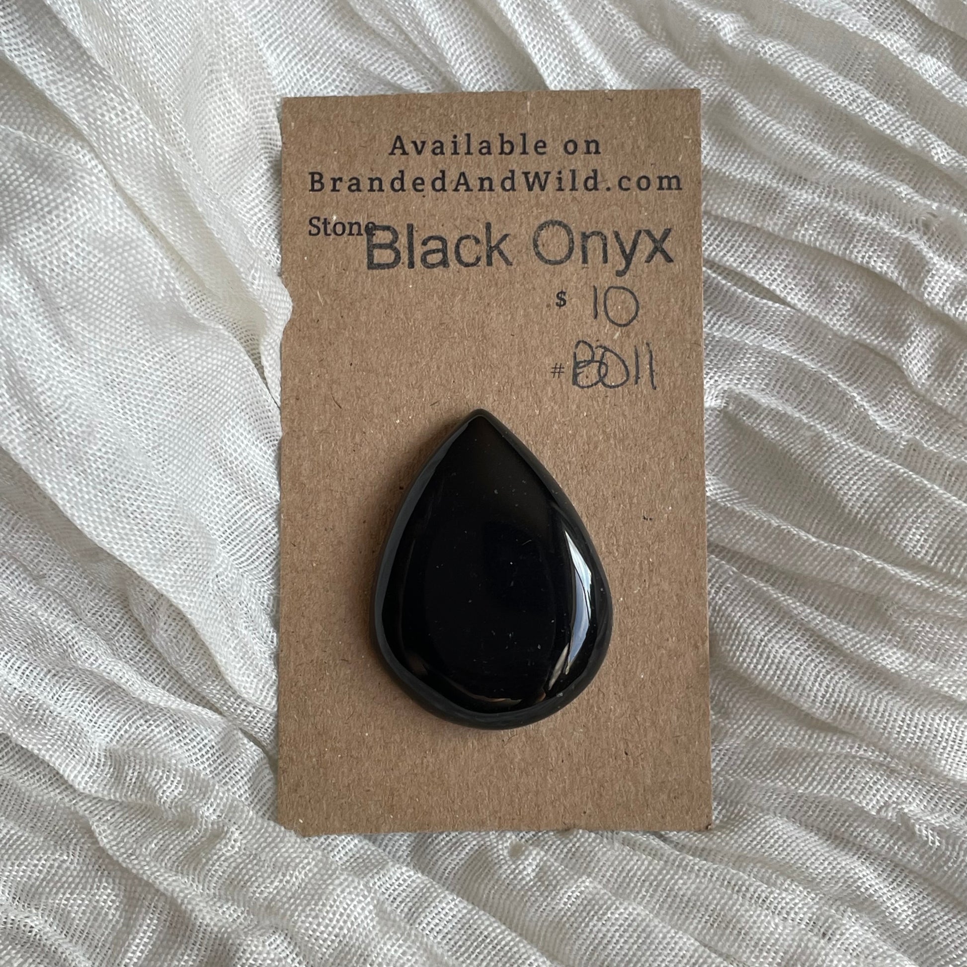 Black Onyx - Cabochon - B011 1A53A584-DE28-4512-93EE-4270DDB47518 Brandedandwild.com