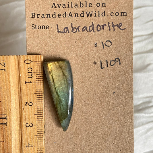 Labradorite Cabochon - L109 1A9E26AF-8F91-4CB3-A48B-04A5B51057BE Brandedandwild.com