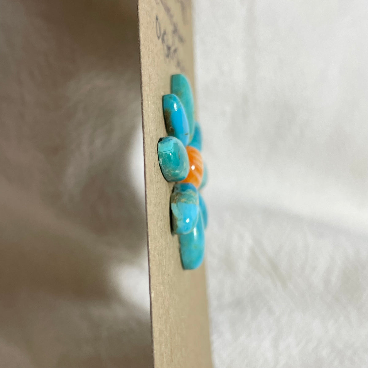 Kingman Turquoise / Oyster Shell Cabochon - KO02