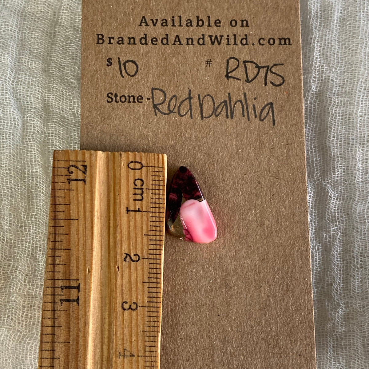 Red Dahlia Cabochon - RD75