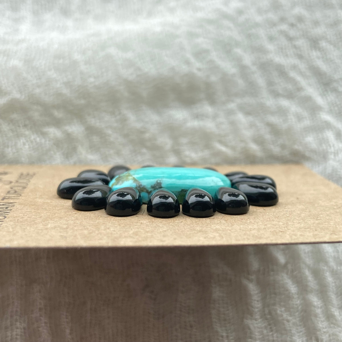 Kingman / Black Onyx Cabochon - Mix95