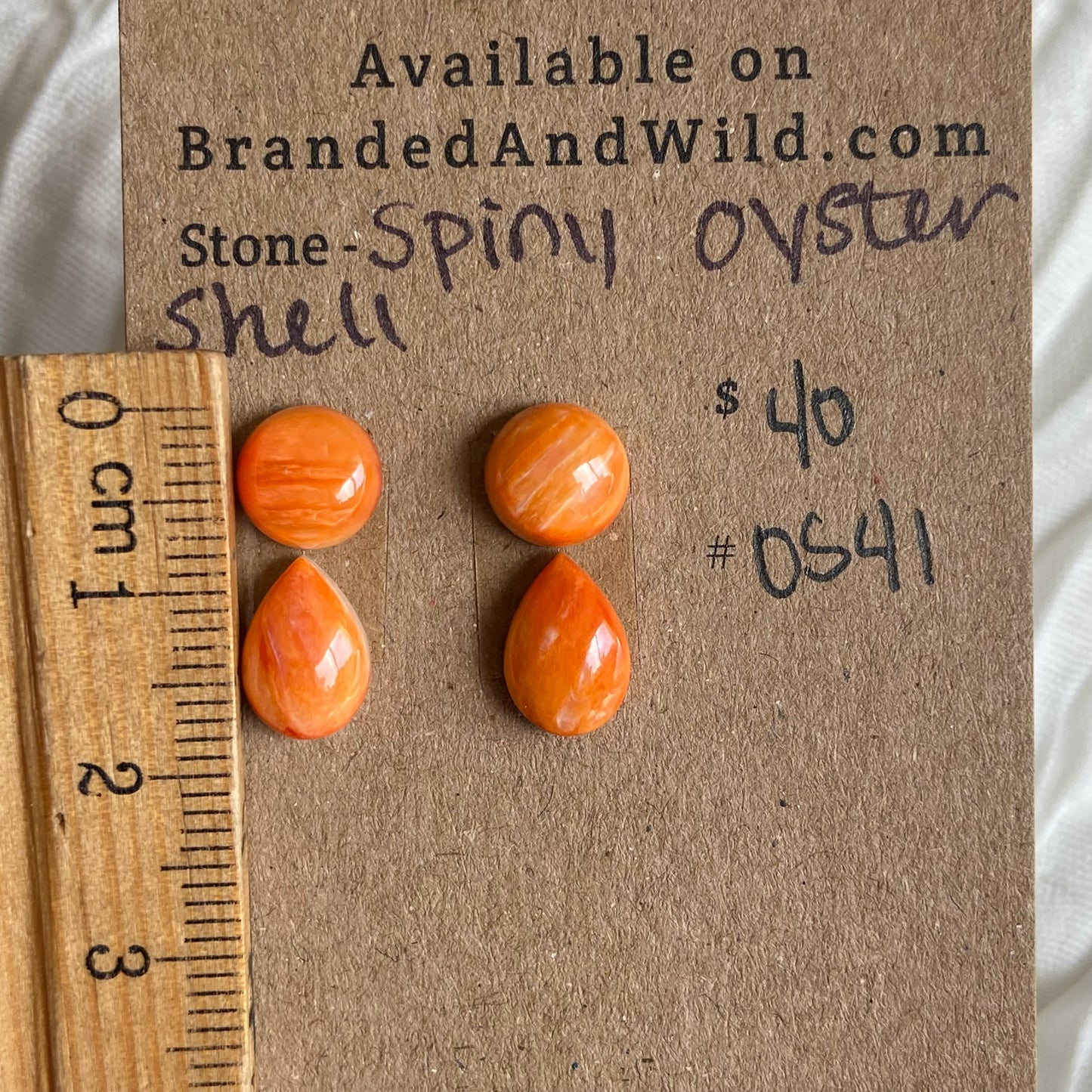 Oystershell Cabochon - OS41 1BDDCFBA-E33E-4C06-B829-67876C2B2362 Brandedandwild.com