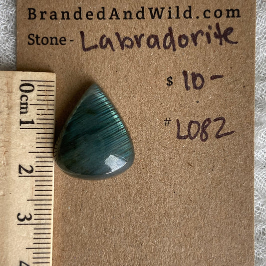 Labradorite Cabochon - L082