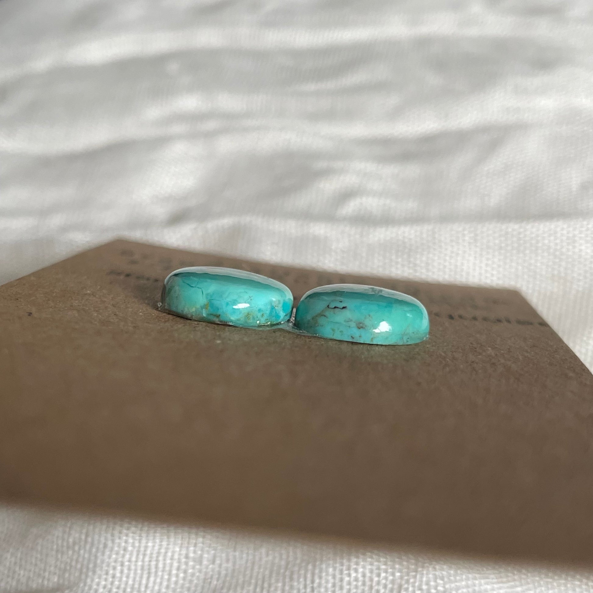 Kingman Turquoise Cabochon - KT92 1CCE84E1-9117-4C83-90A6-BC22B2D63BC7 Brandedandwild.com