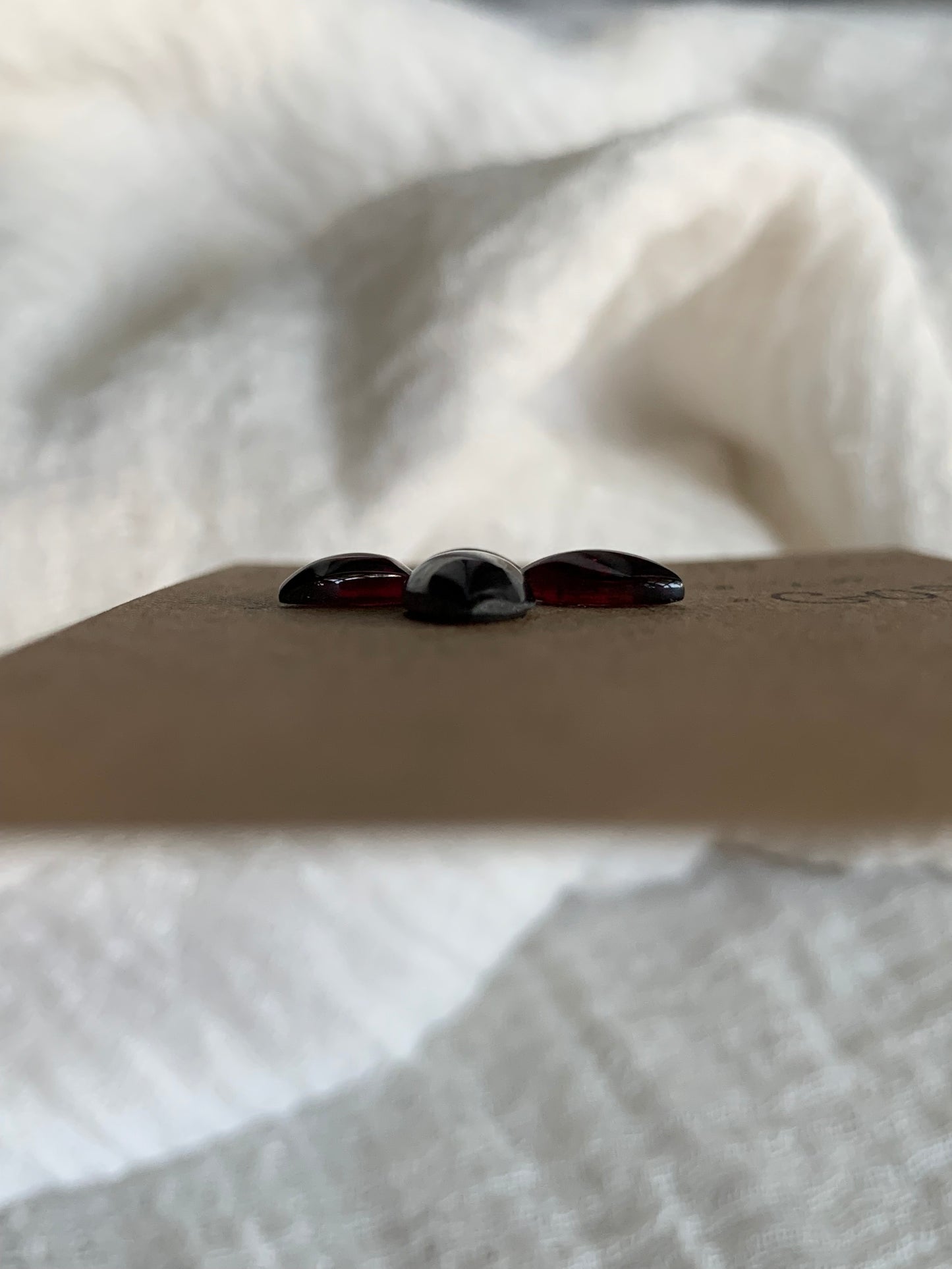 Garnet Cabochon - G08