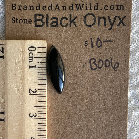 Black Onyx - Cabochon - BO06
