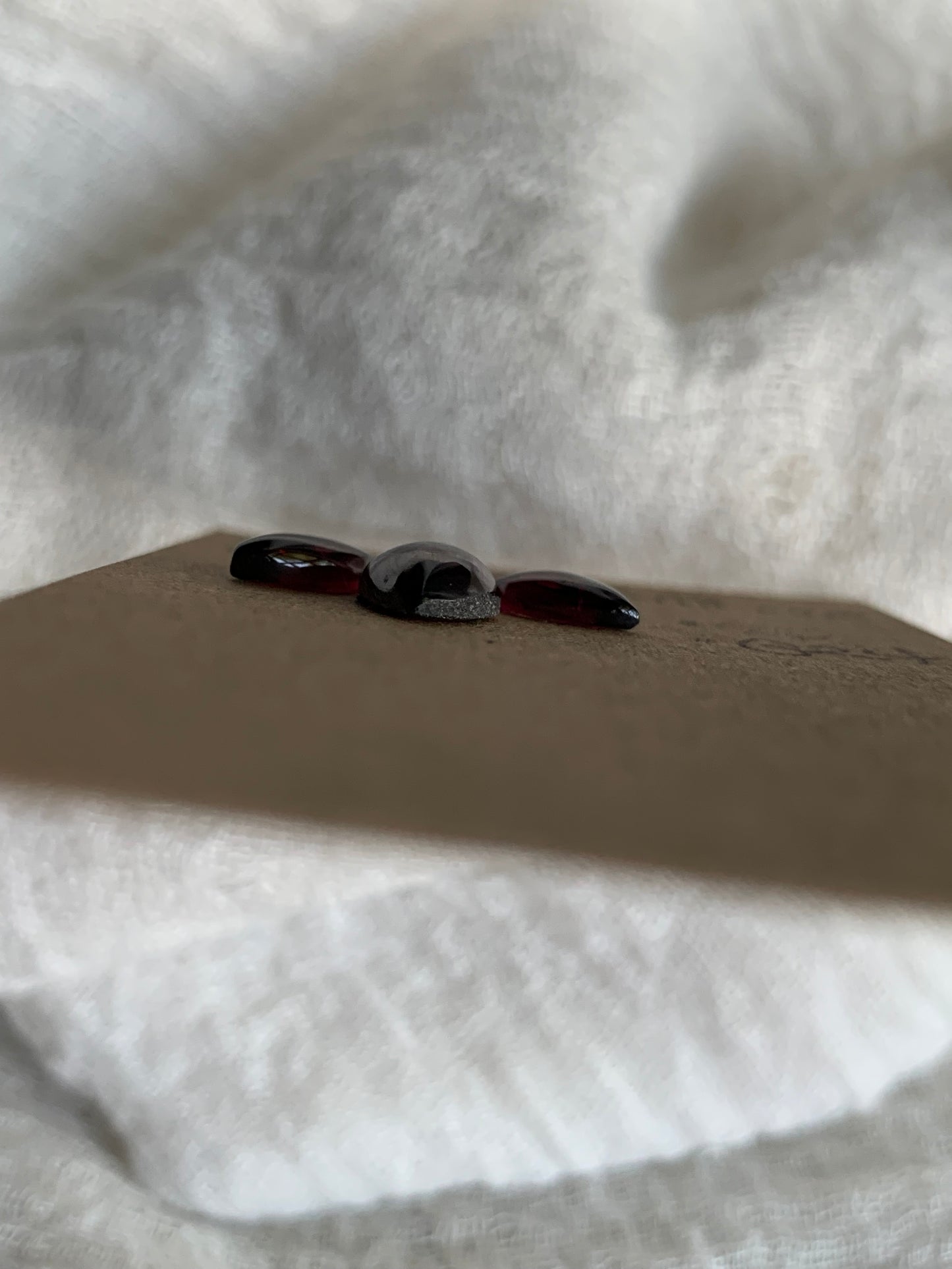 Garnet Cabochon - G24