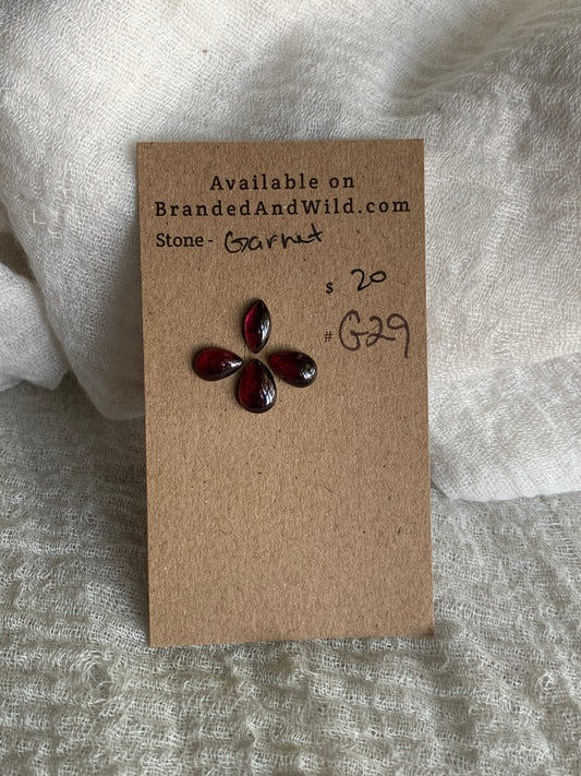 Garnet Cabochon - G29
