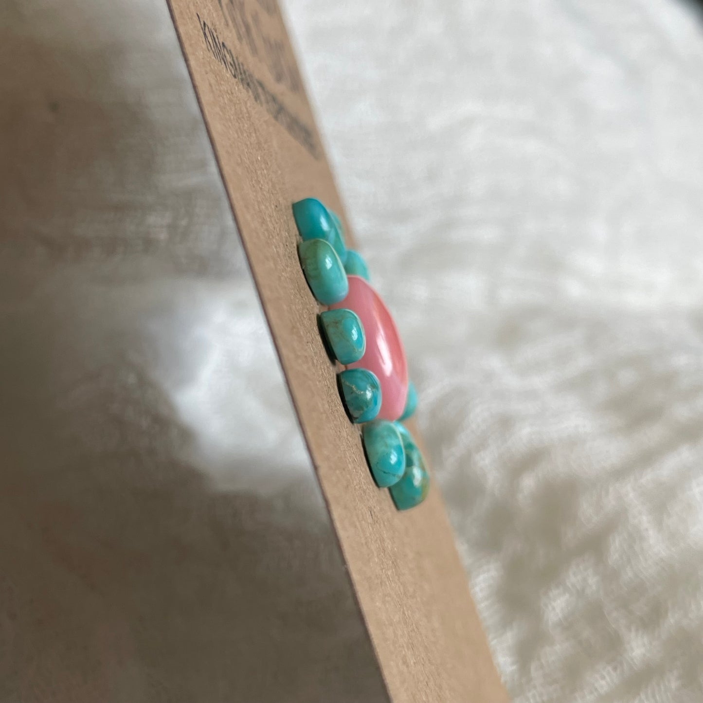 Pink Conch / Kingman Turquoise Cabochon - PK09