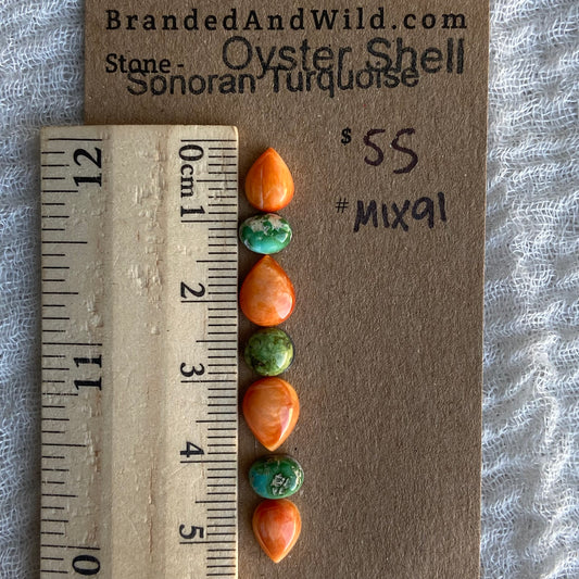 Oystershell - Sonoran Turquoise Cabochon - MIX91