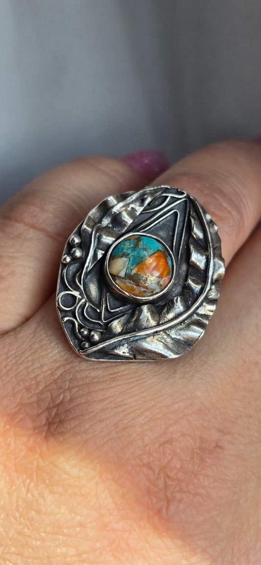 Turquoise oyster shall copper ring size 7