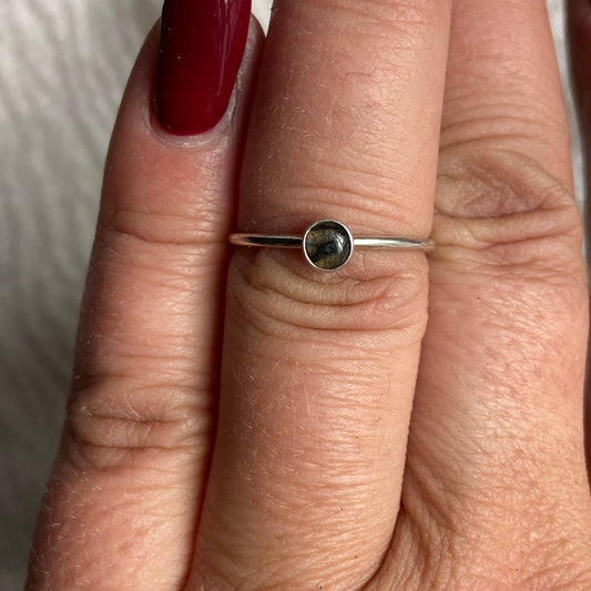 Sterling Silver Ring - R69 Size - 6.5