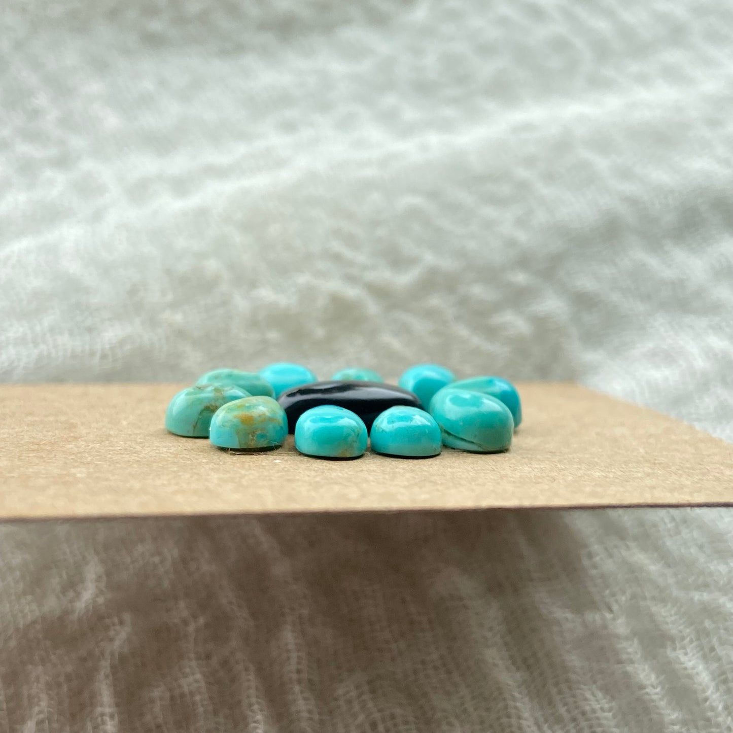 Kingman / Black Onyx Cabochon - Mix142