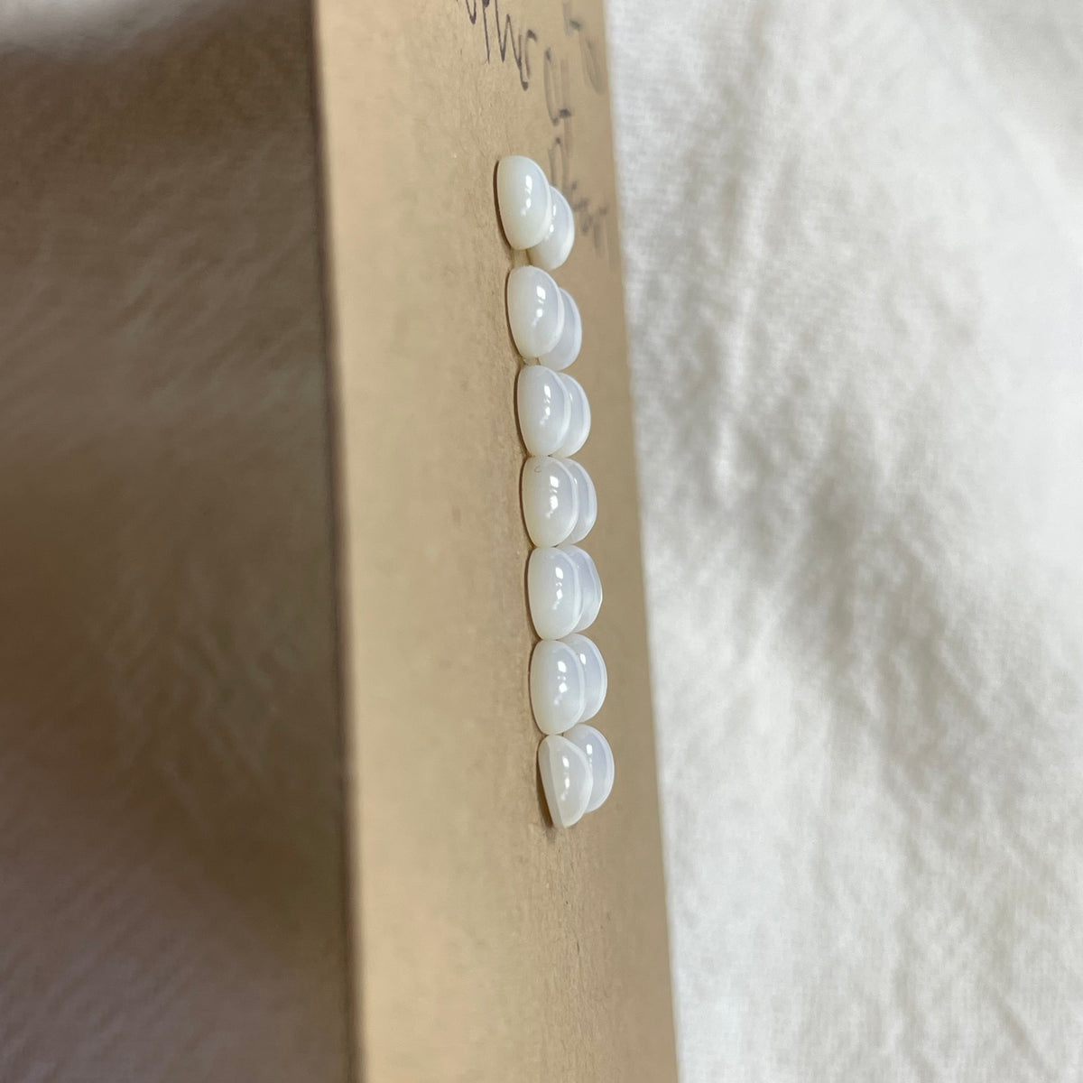 Mother of pearl cabochon - MP12