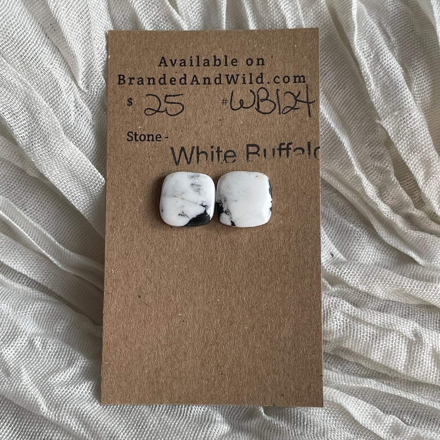 White Buffalo Cabochon - WB124 2348E5EA-9E84-441E-BA9C-E658628E430F Brandedandwild.com