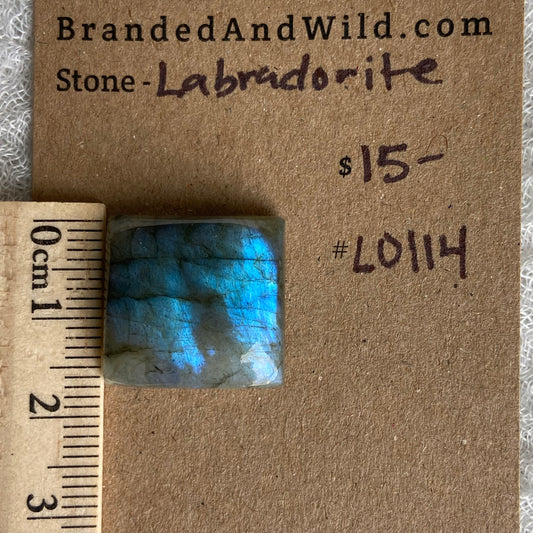 Labradorite Cabochon - L0114