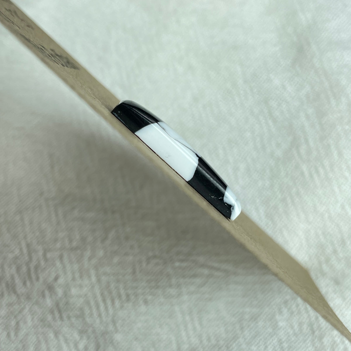 White Buffalo Cabochon - WB125 24955A85-8F46-4449-ABBA-177E746D8F6E Brandedandwild.com
