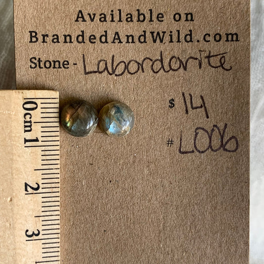Labradorite Cabochon - L006
