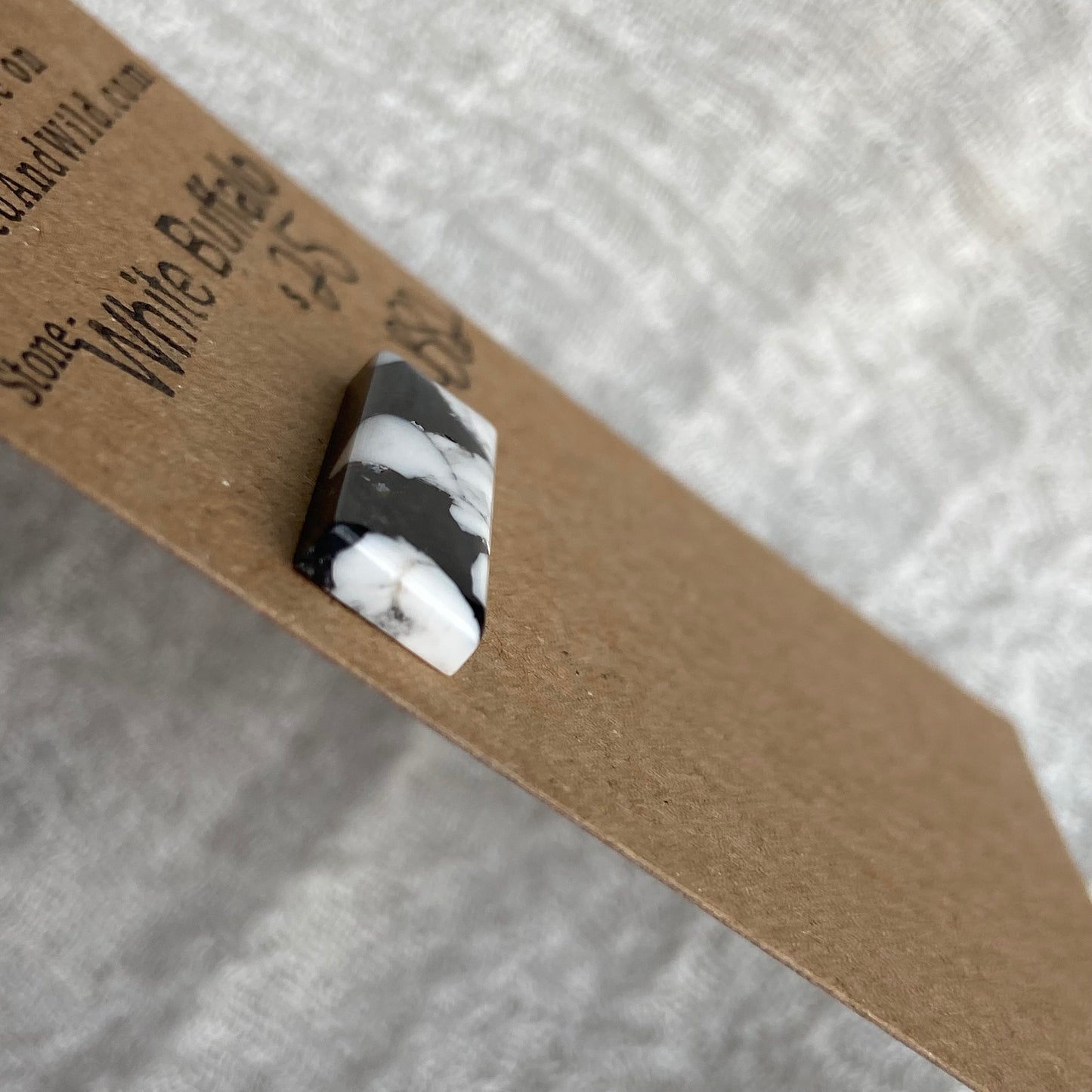 White Buffalo Cabochon - WB82
