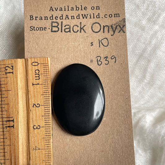 Black Onyx - Cabochon - B39 27341C29-E49E-46F9-B7D5-5B9400096282 Brandedandwild.com