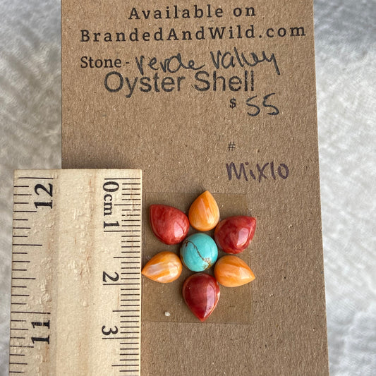 Verde Valley / Oyster Shell Cabochon - Mix10