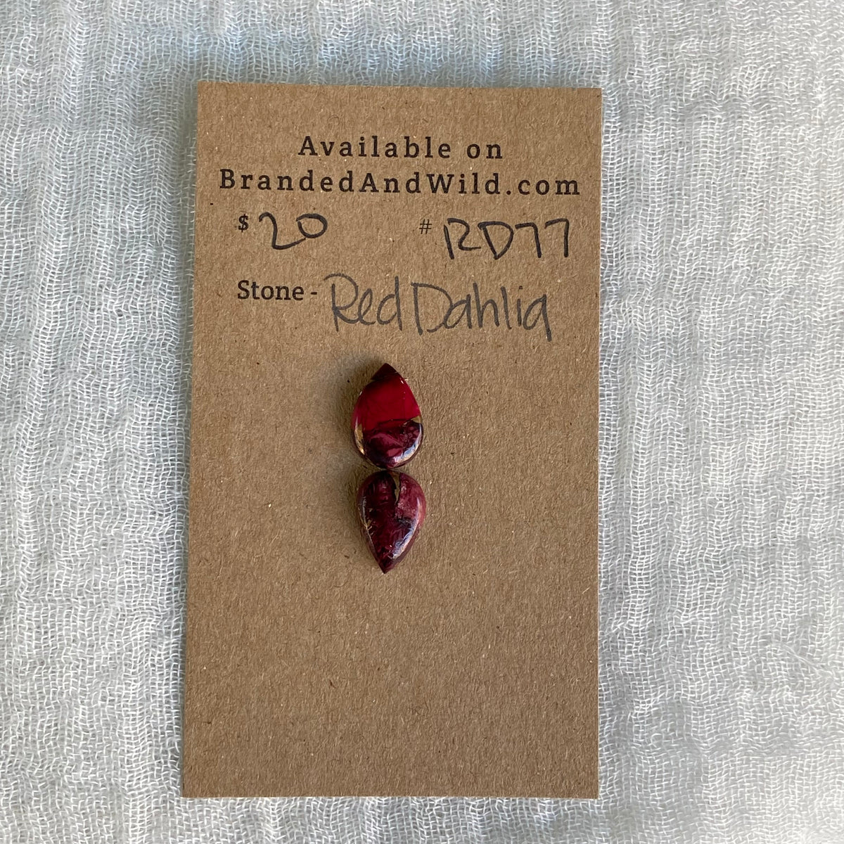 Red Dahlia Cabochon - RD77