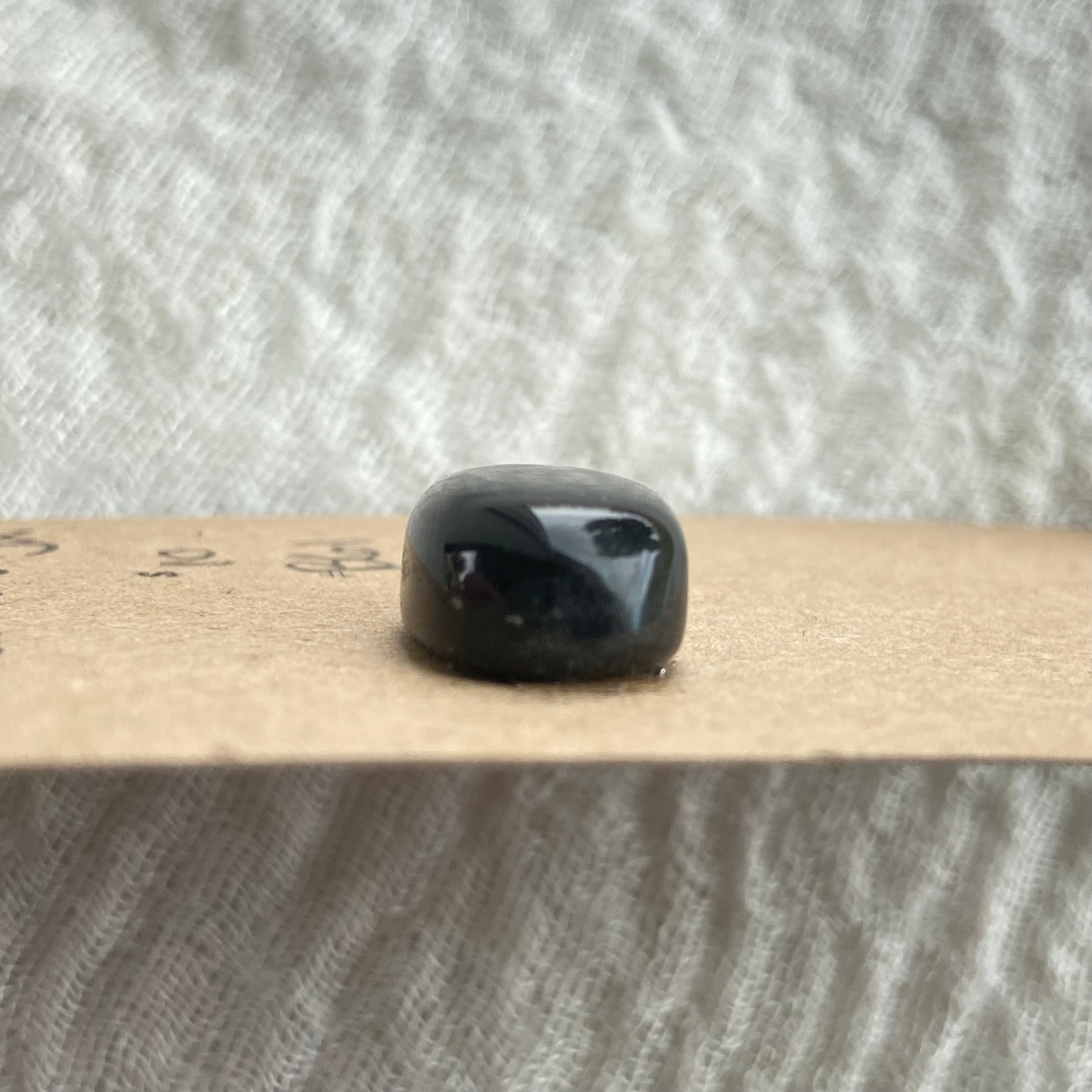 Black Onyx - Cabochon - B61