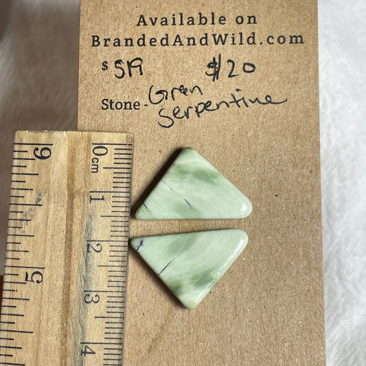 Serpentine - Cabochon - S19 2835CC4E-7664-4DF4-9D0E-FDEF067D8246 Brandedandwild.com