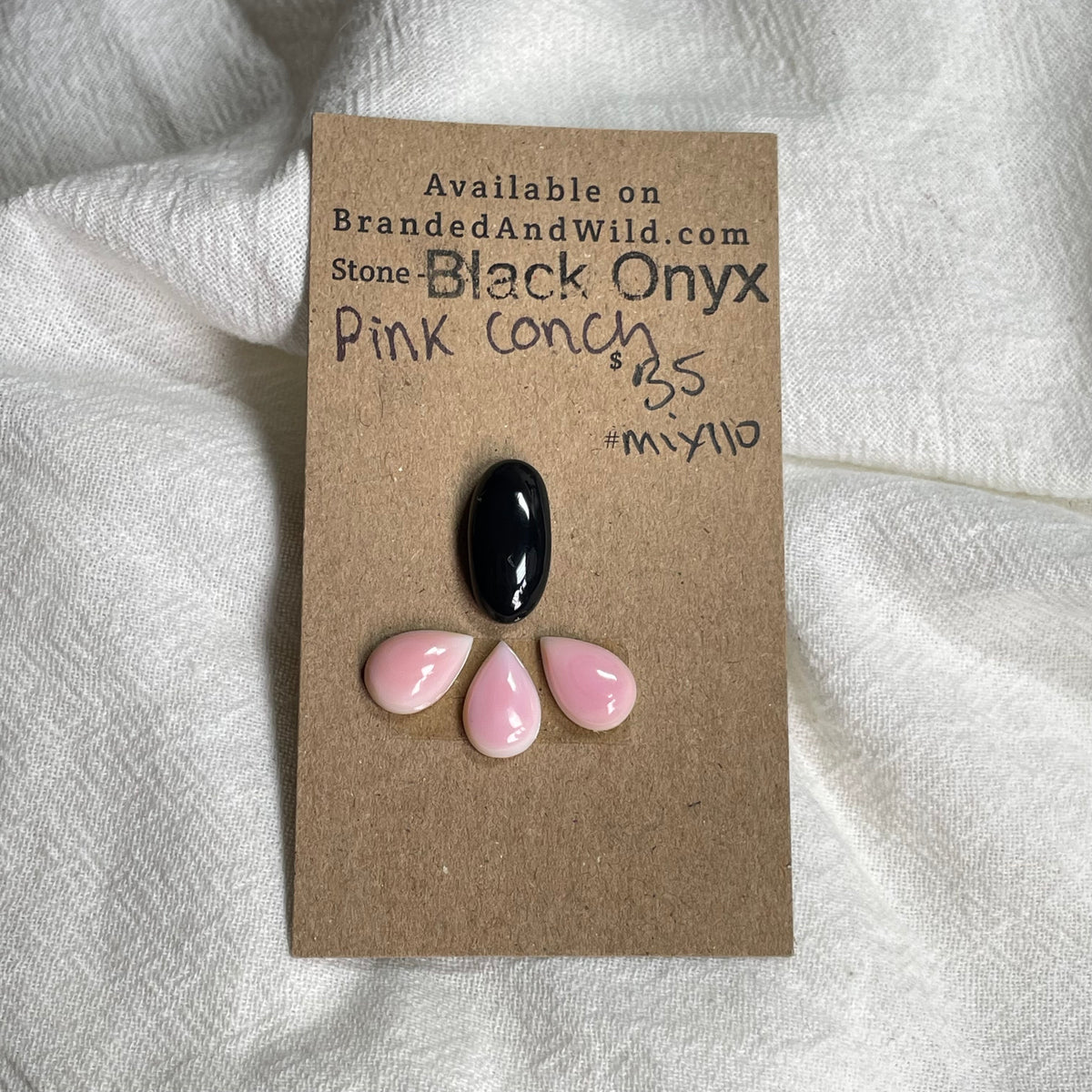 Black Onyx / Pink Conch Cabochon - MIX110 29D4944A-AB26-4A5E-BCDC-4CA926D17563 Brandedandwild.com