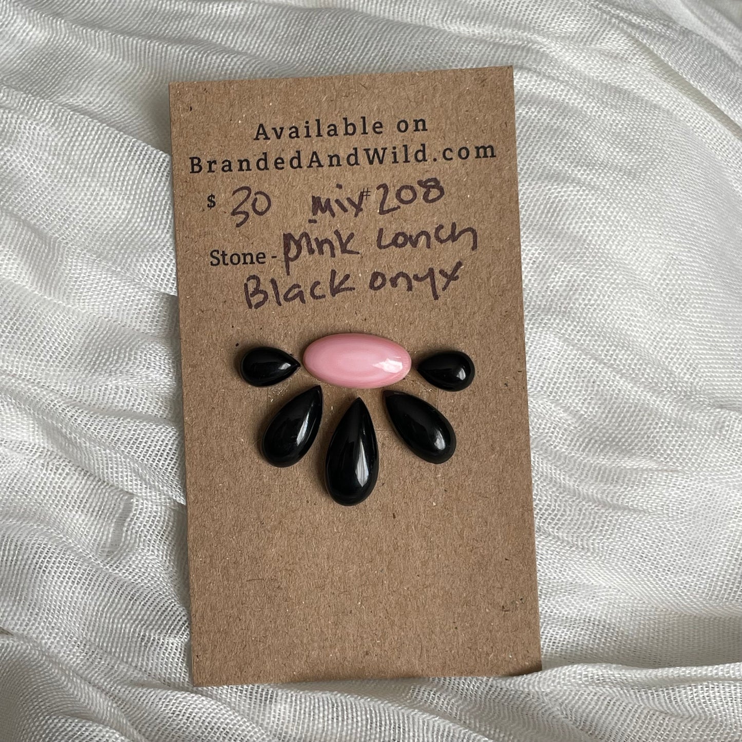 Black Onyx / Pink Conch Cabochon - MIX208 2A439AAF-57DF-417C-BA4B-ECA8605EF07A Brandedandwild.com