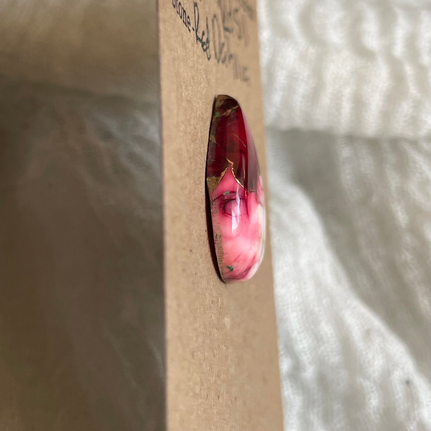 Red Dahlia Cabochon - RD51