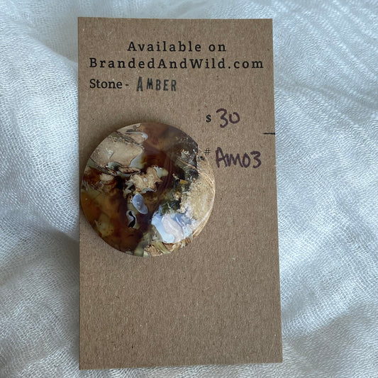 Amber cabochon AM03