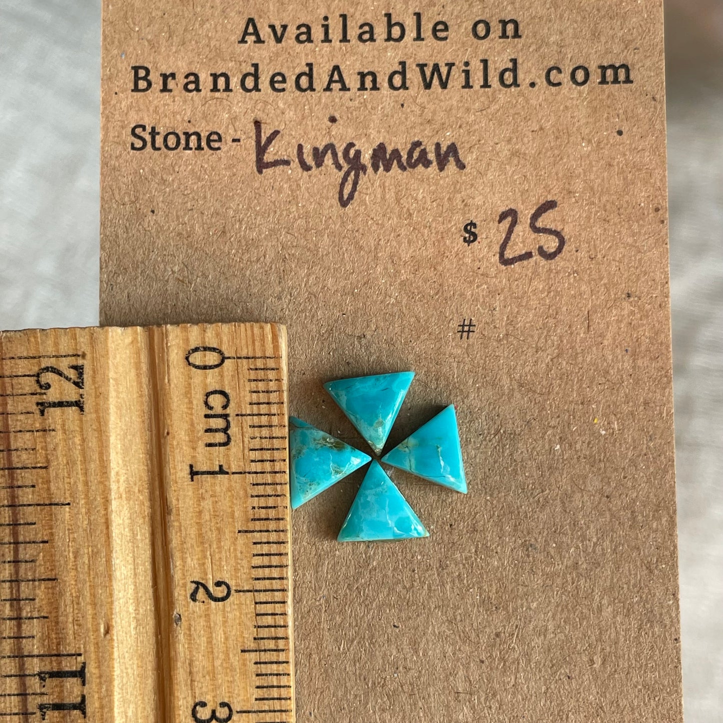 Kingman Cabochon - KT02