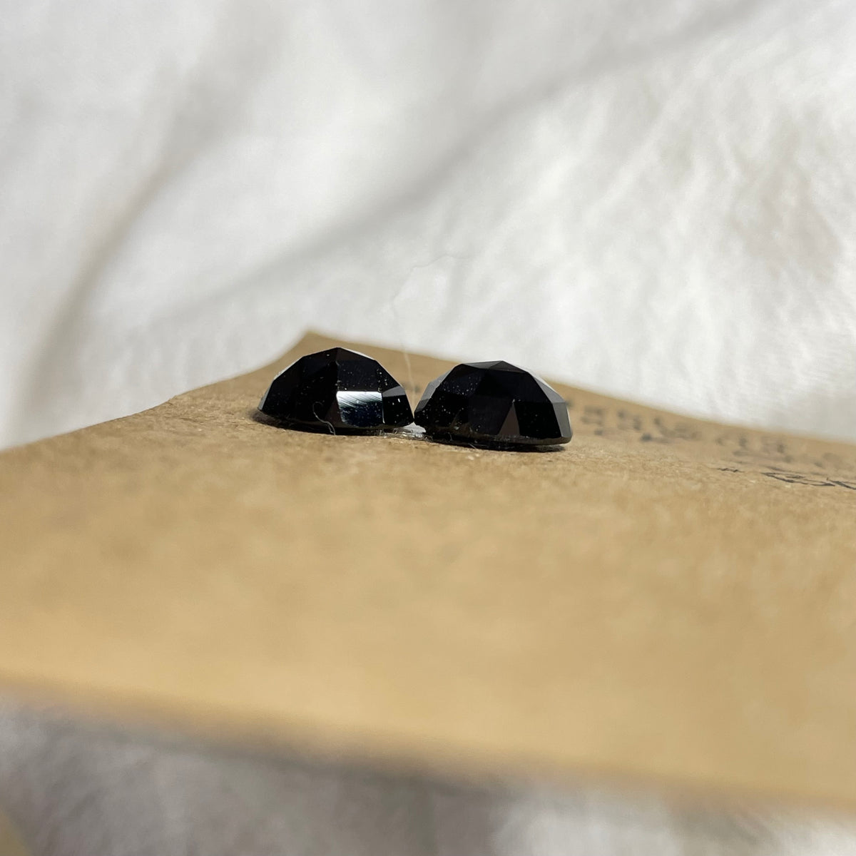 Black Onyx - Cabochon - B043 2F714214-4D0B-4FC8-BA68-7E04F8F652E1 Brandedandwild.com