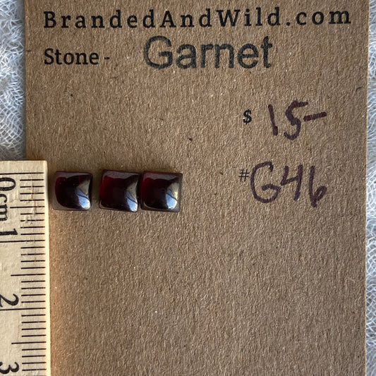 Garnet Cabochon - G46