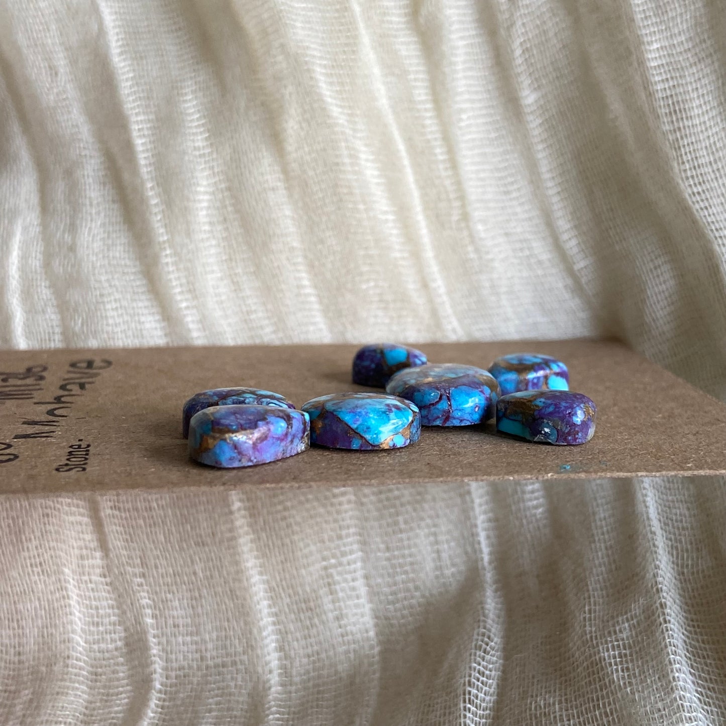 Mohave Cabochon - M136