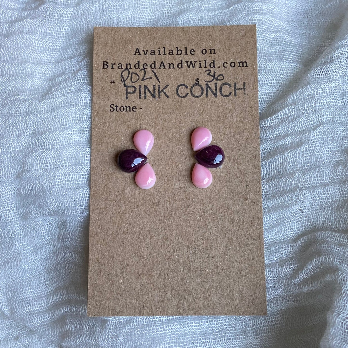 Pink Conch / Oyster Shell Cabochon - P021