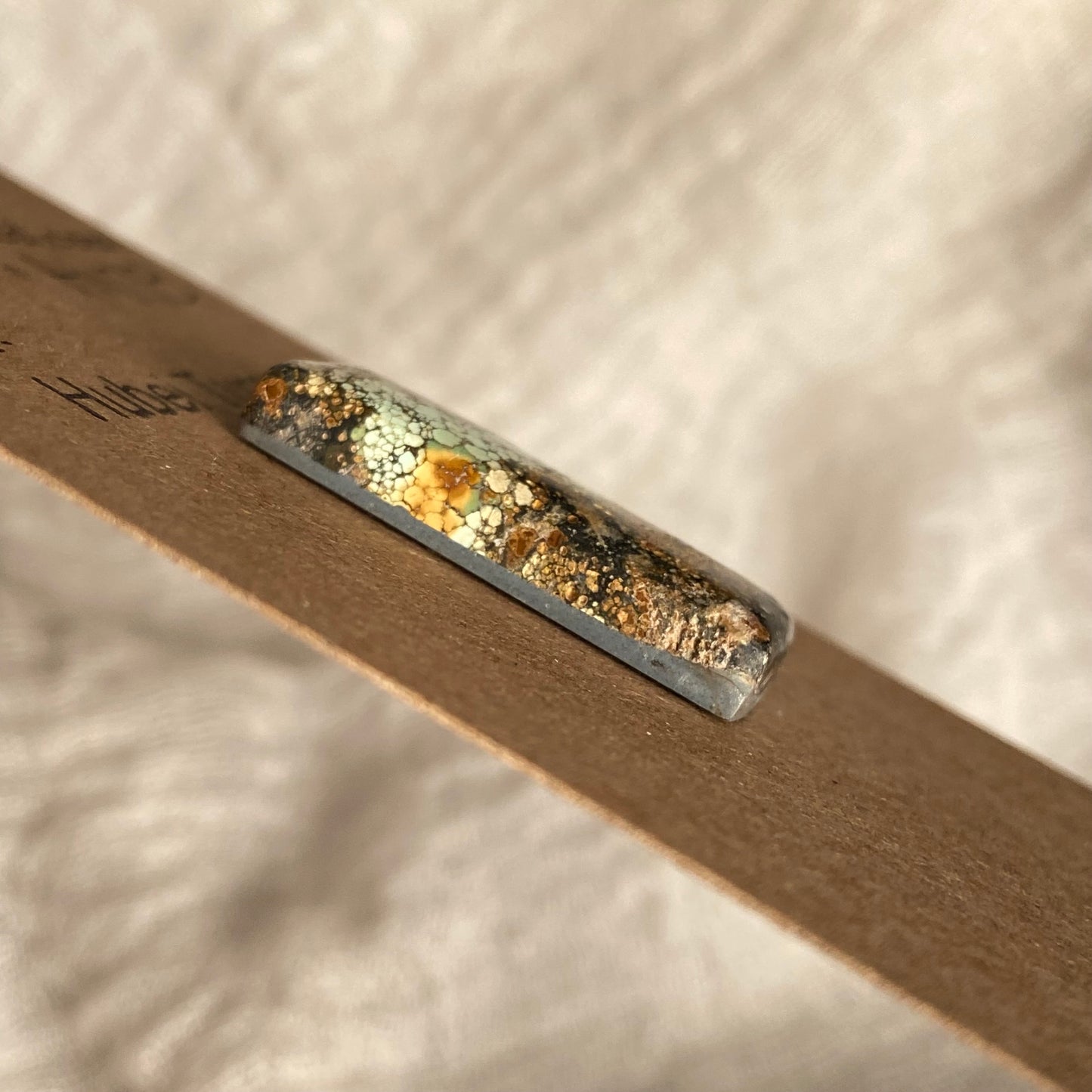 Hubei Cabochon - H173