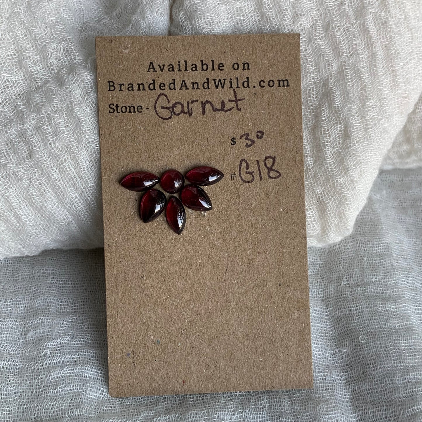 Garnet Cabochon - G18