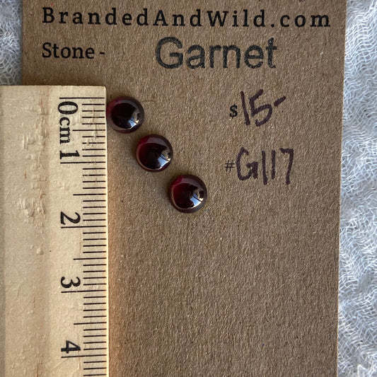 Garnet Cabochon - G117