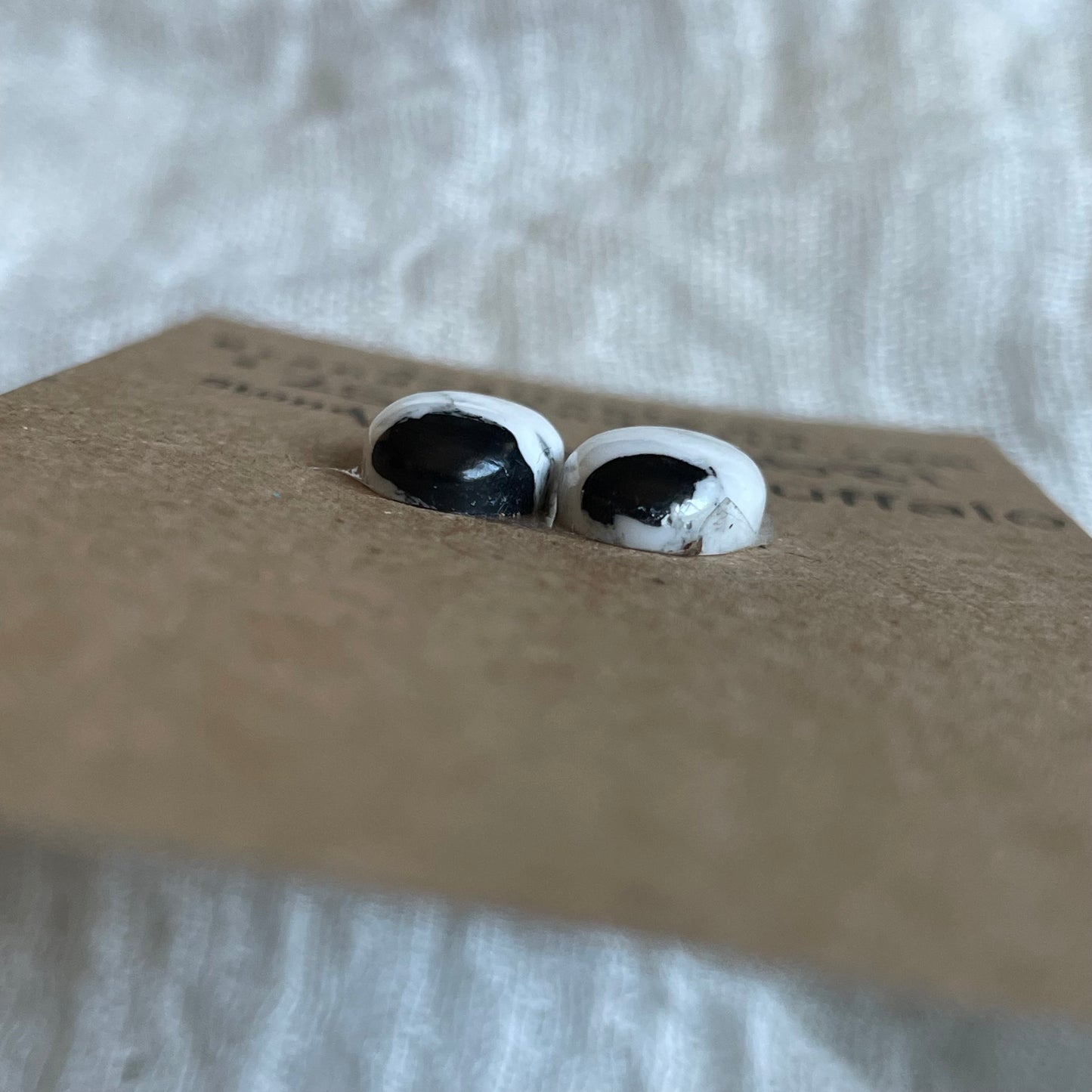 White Buffalo Cabochon - WB81