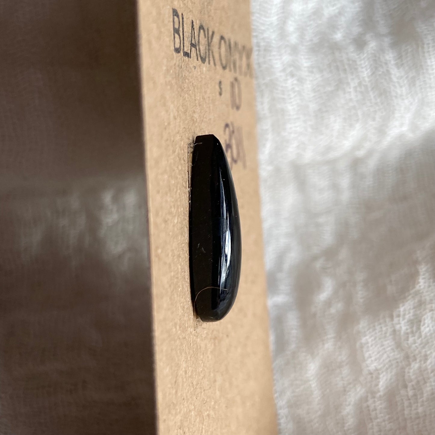 Black Onyx - Cabochon - BO11