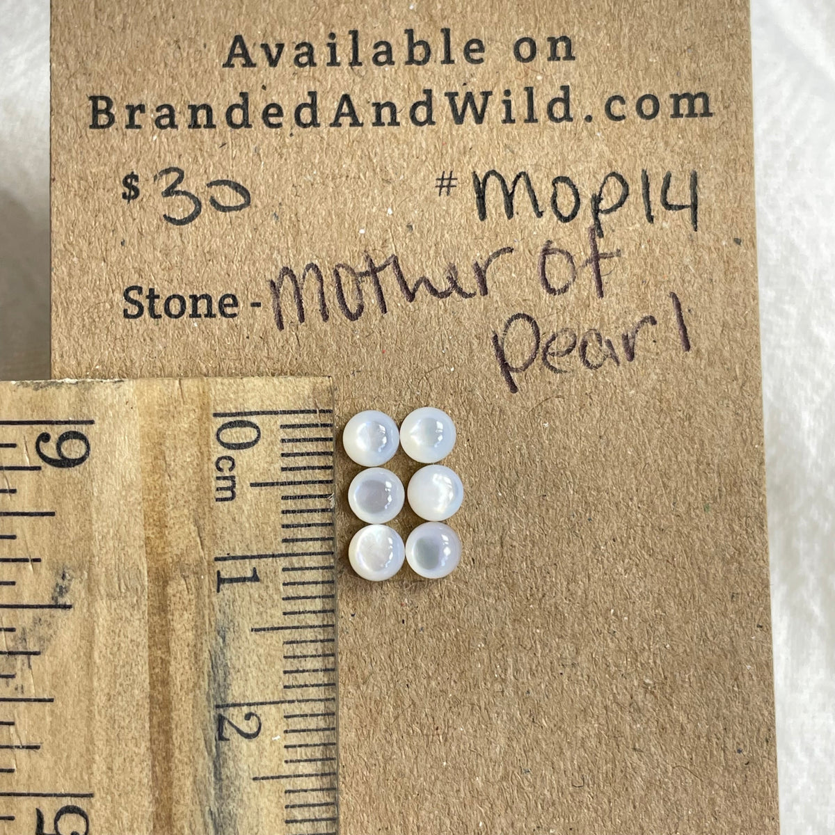 Mother of pearl cabochon - MP14