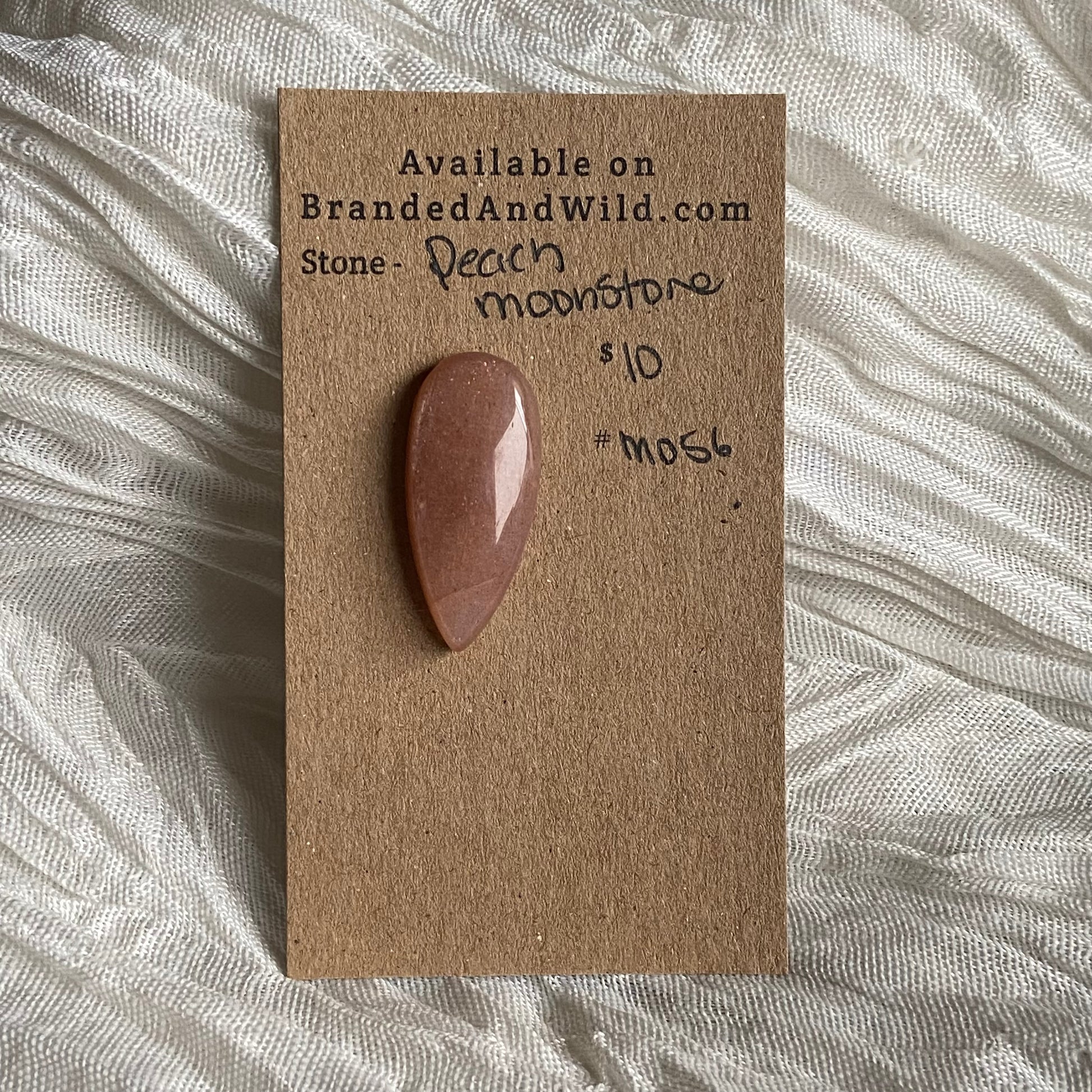 Peach Moonstone Cabochon - M056 3C82E826-C1A3-407D-8D8A-05830FBBE567 Brandedandwild.com