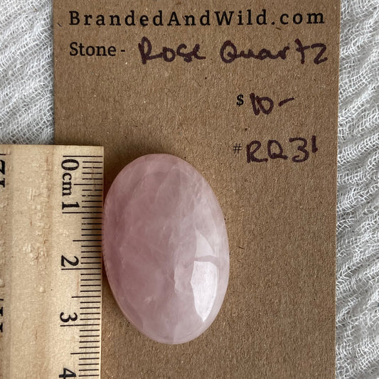 Rose Quartz Cabochon - RQ31