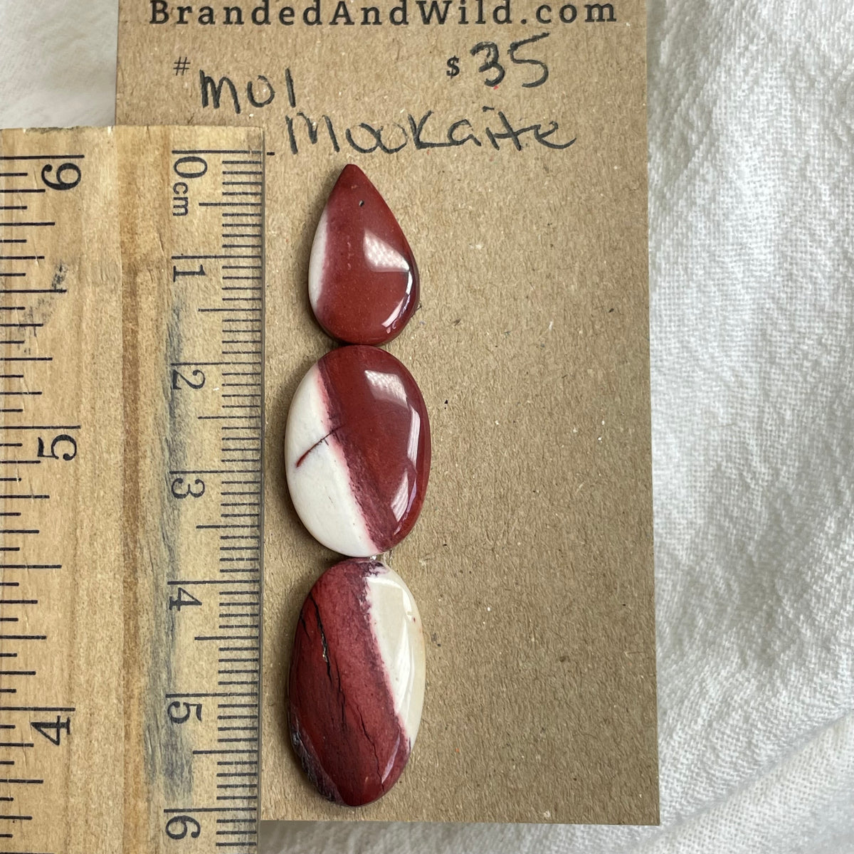 Mookaite Cabochon- M01 3CB6B0AB-13B0-4B66-8CAB-17243177BFEA Brandedandwild.com